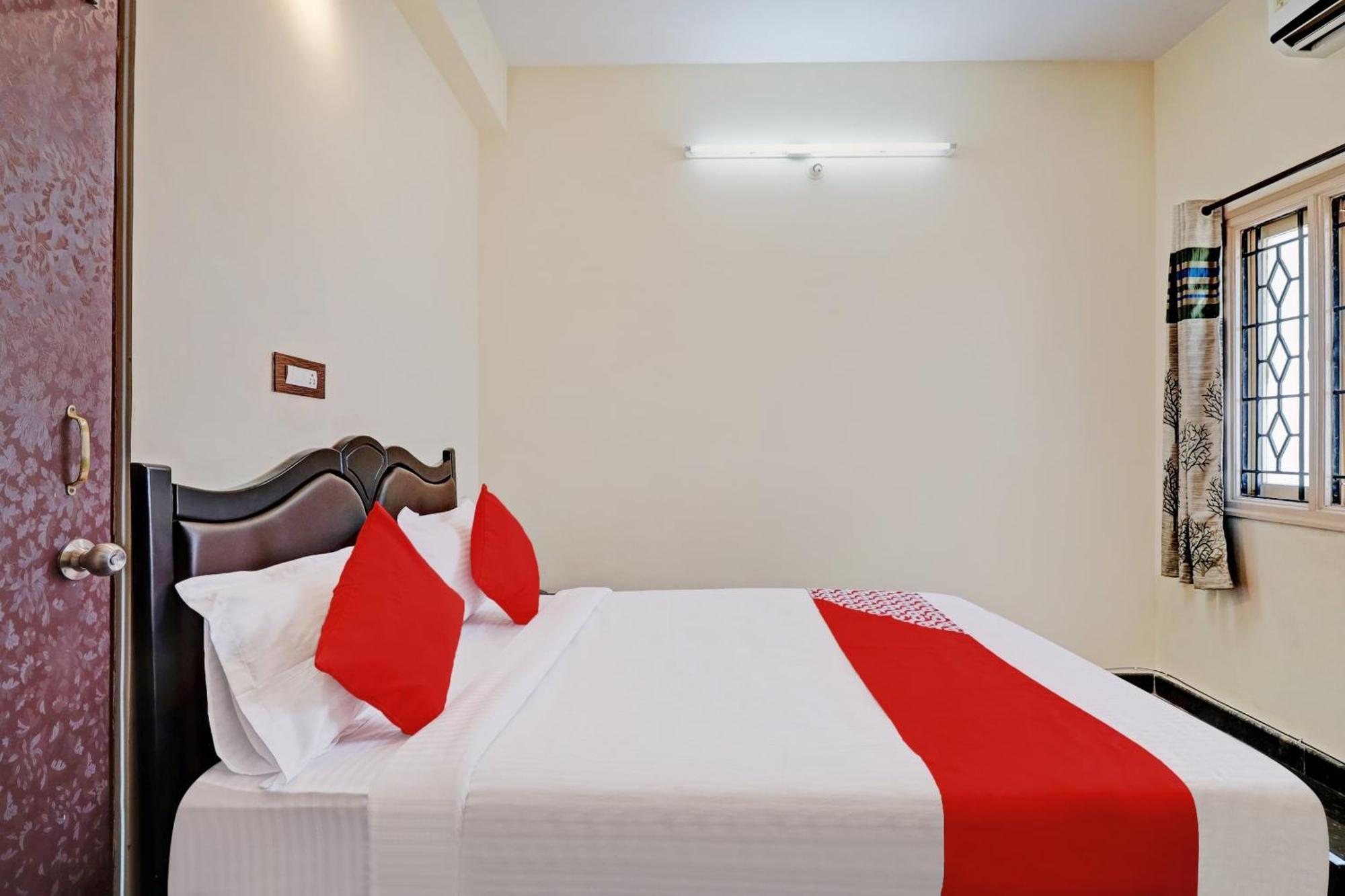 Hotel O Blooms Inn Bangalore Exteriör bild