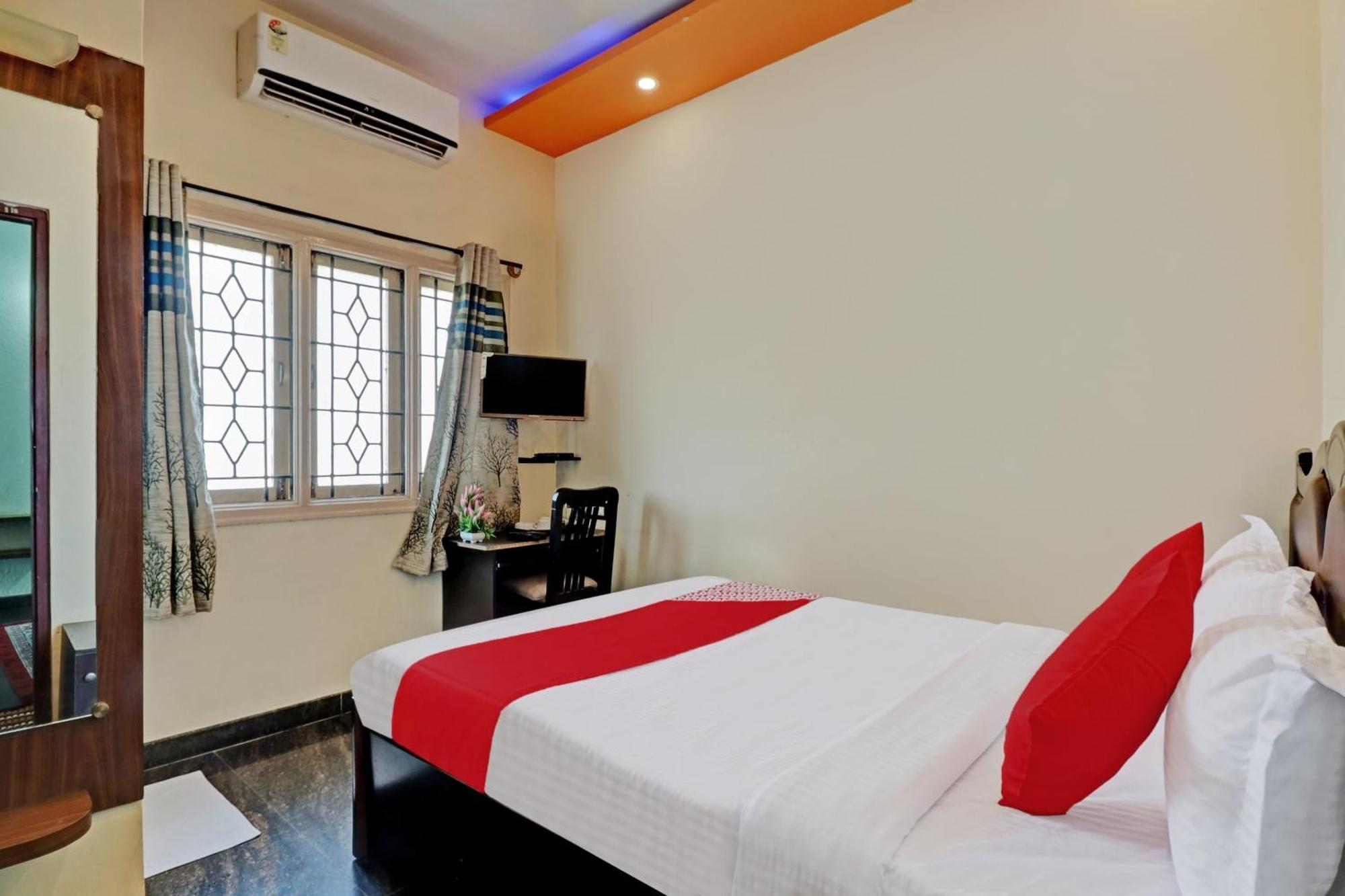 Hotel O Blooms Inn Bangalore Exteriör bild